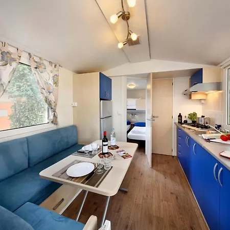 Albatross Mobile Homes On Bi Village 3* Fažana