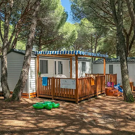 假日公园 Albatross Mobile Homes On Bi Village 3*